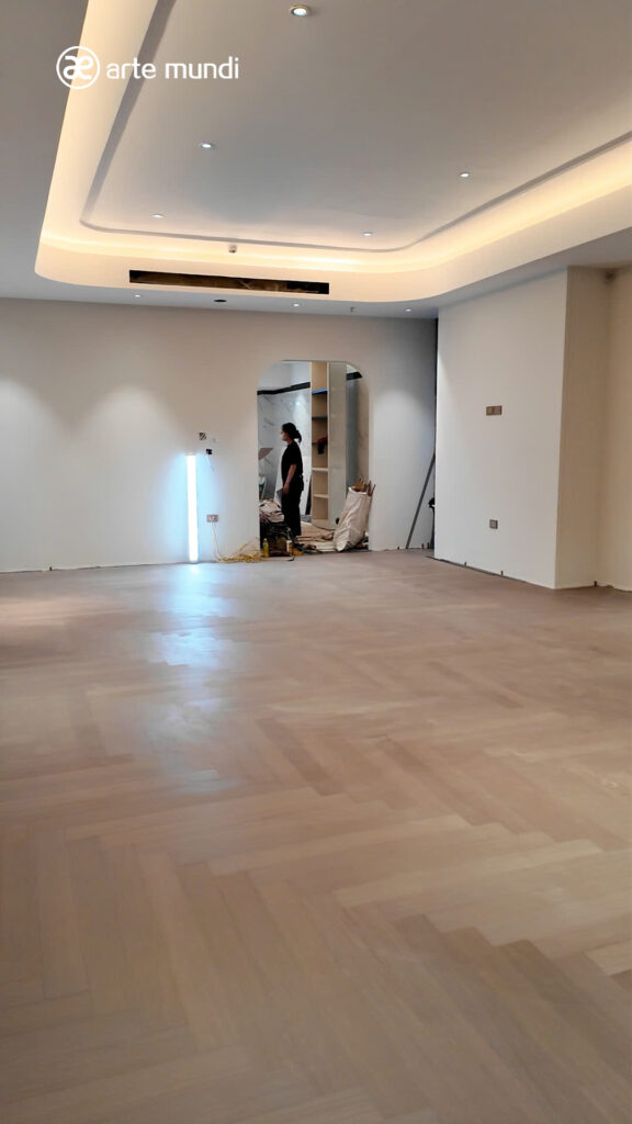 Hoàn thiên lắp đặt sàn gỗ xương cá herringbone